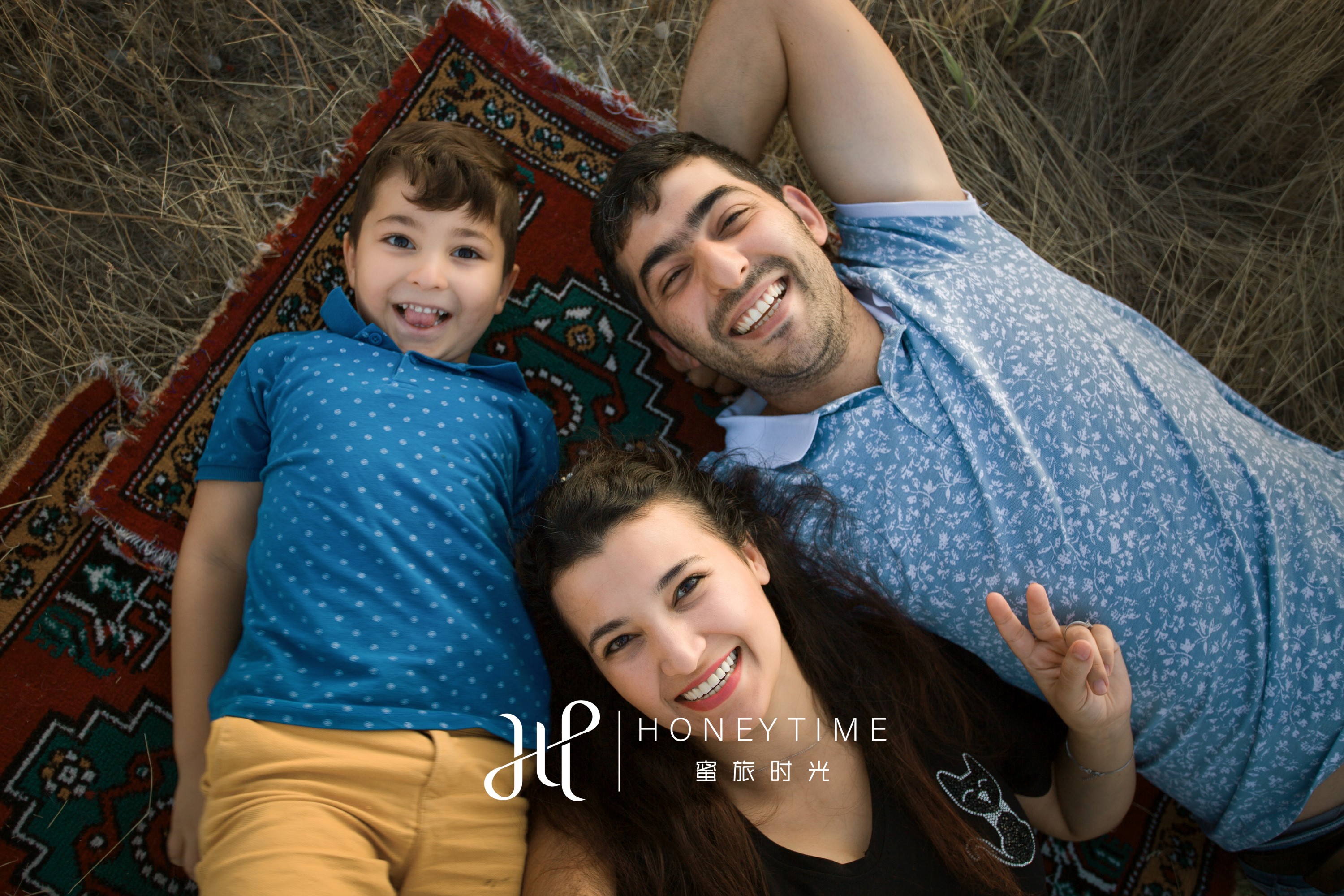 土耳其工作室邻居全家福