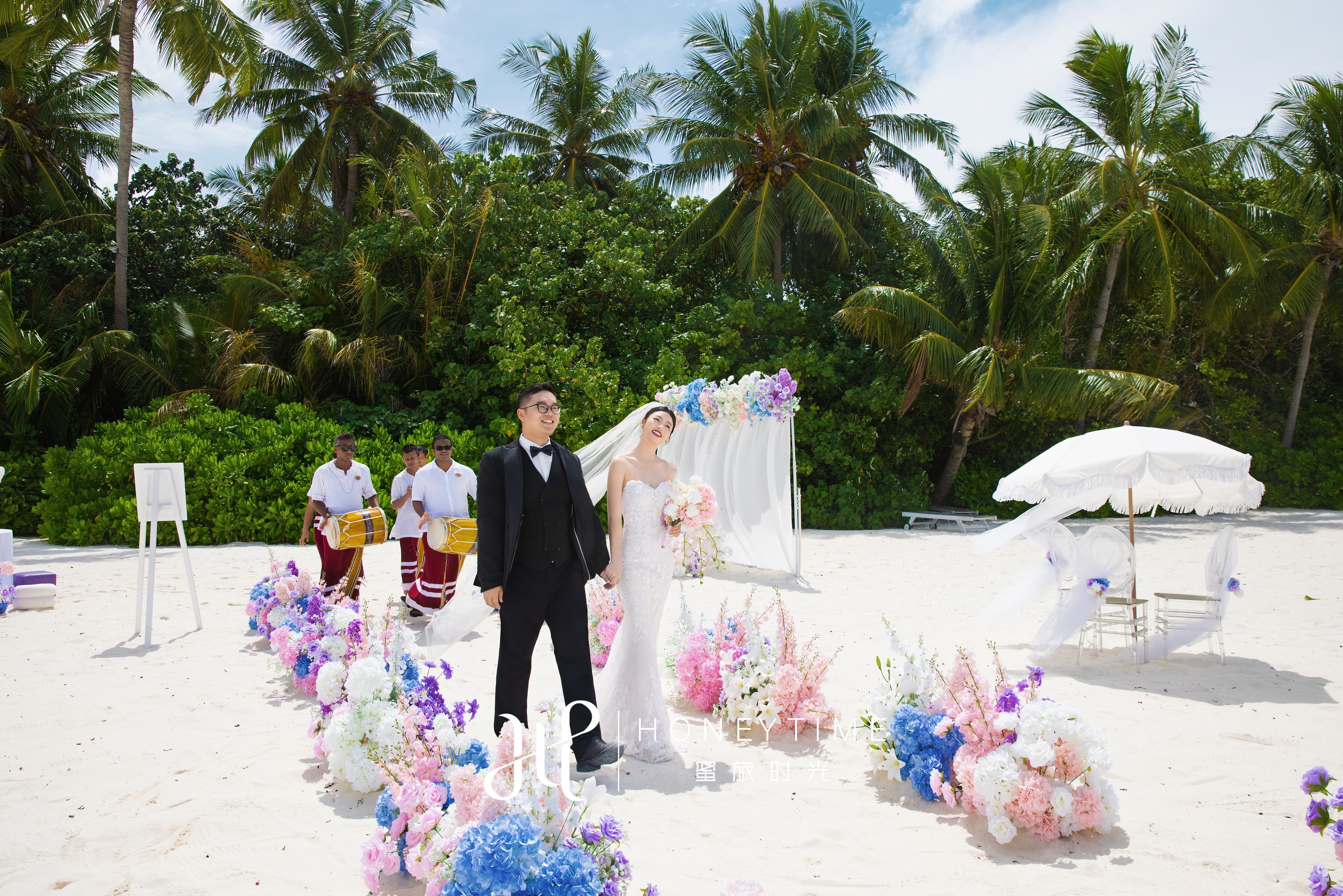 H&L(阿雅达岛粉紫潮新主题婚礼)