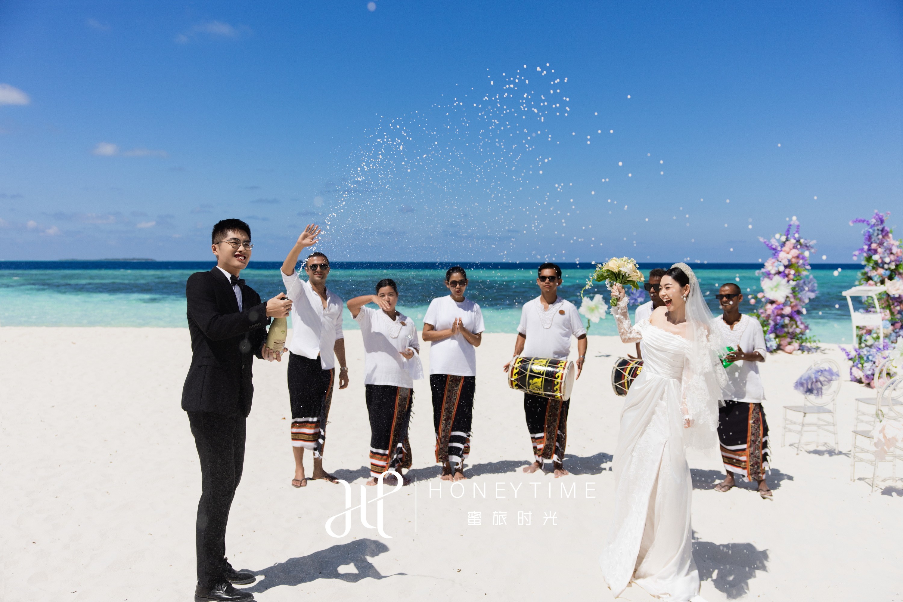 Y&S(阿雅达岛紫粉色沙滩婚礼)