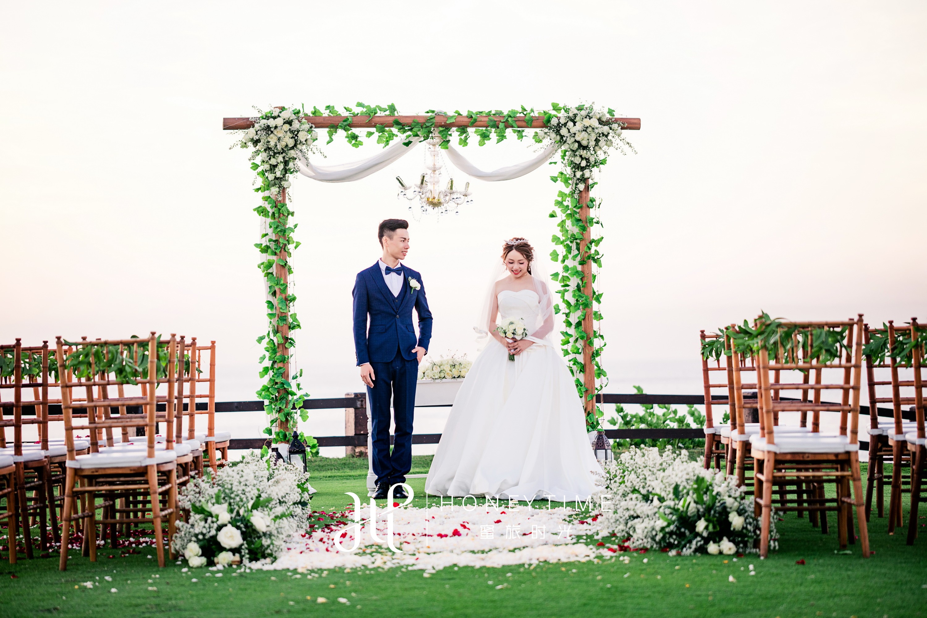 Z&C( 巴厘岛高尔夫悬崖海景婚礼+婚纱照)