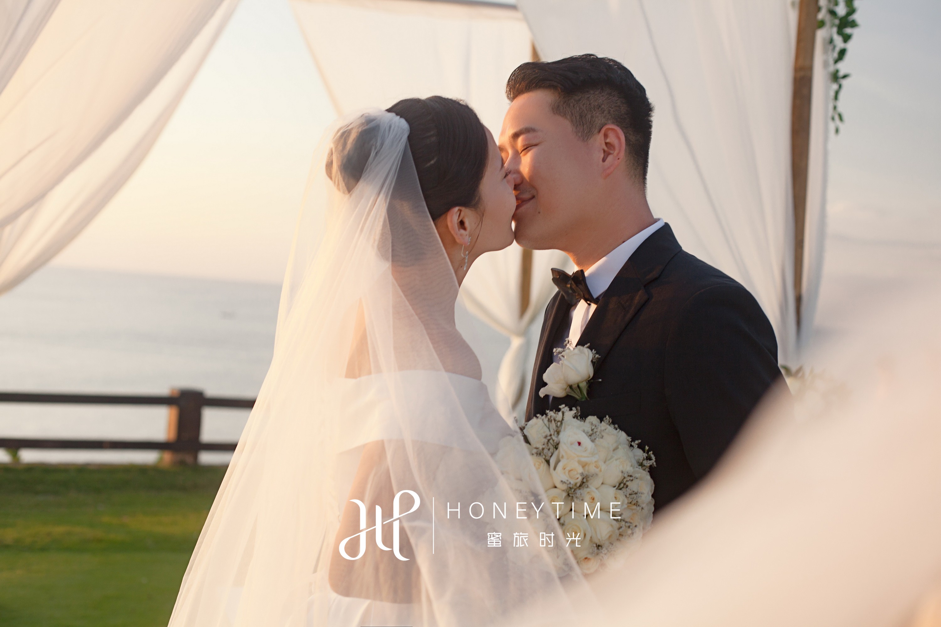 L&L( 巴厘岛高尔夫悬崖海景婚礼+婚纱照)