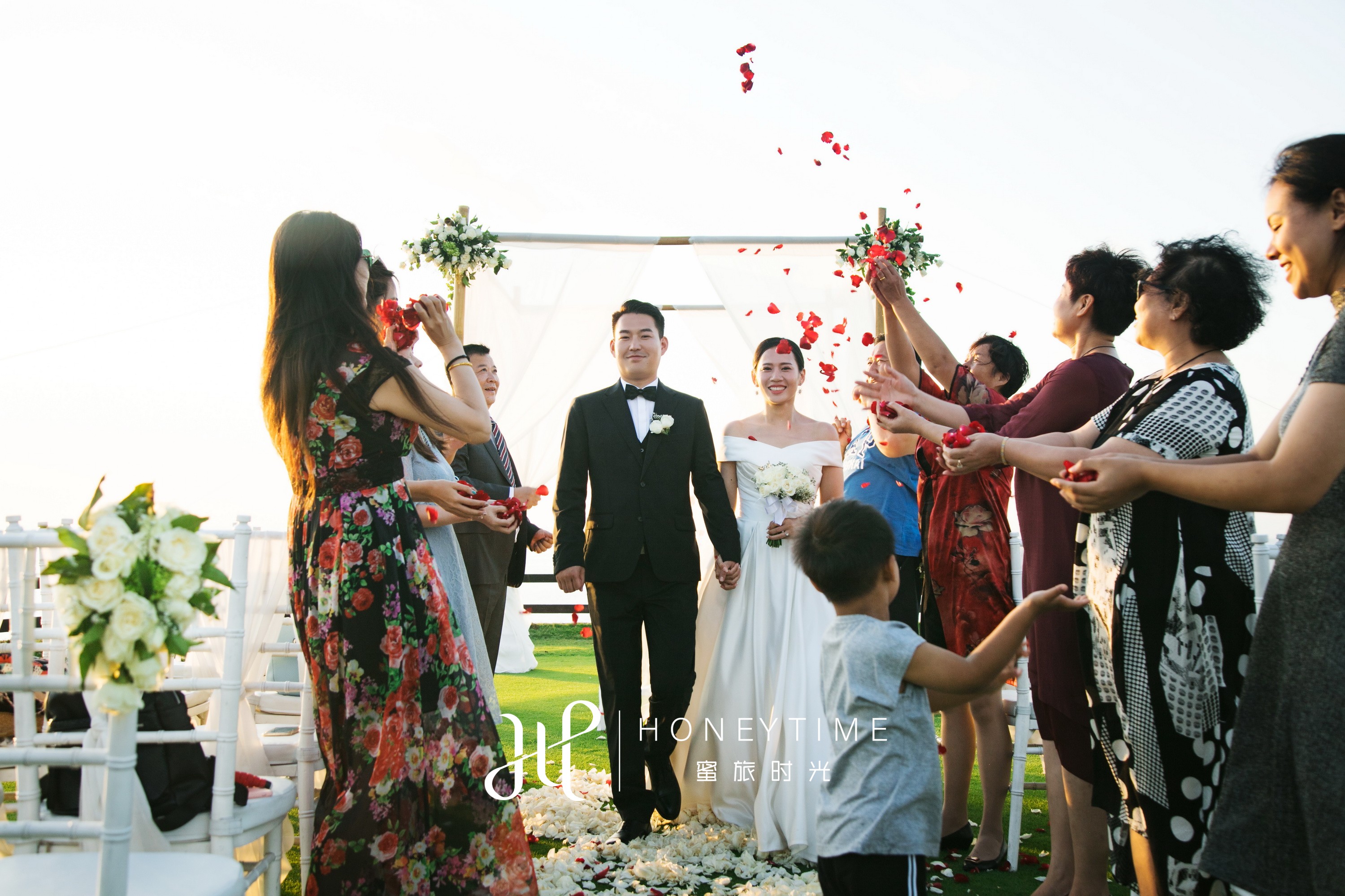 L&L( 巴厘岛高尔夫悬崖海景婚礼+婚纱照)