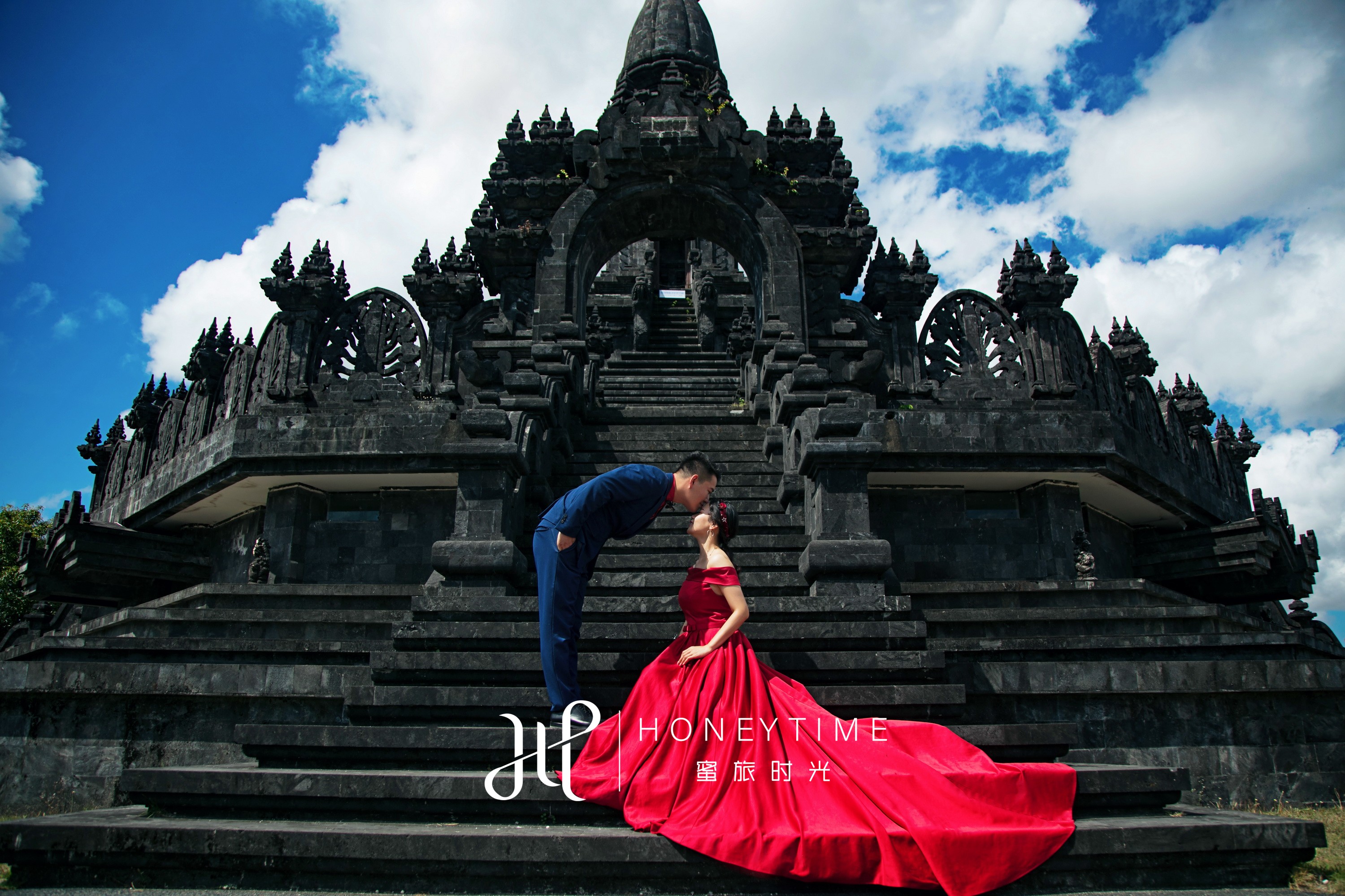 L&L( 巴厘岛高尔夫悬崖海景婚礼+婚纱照)