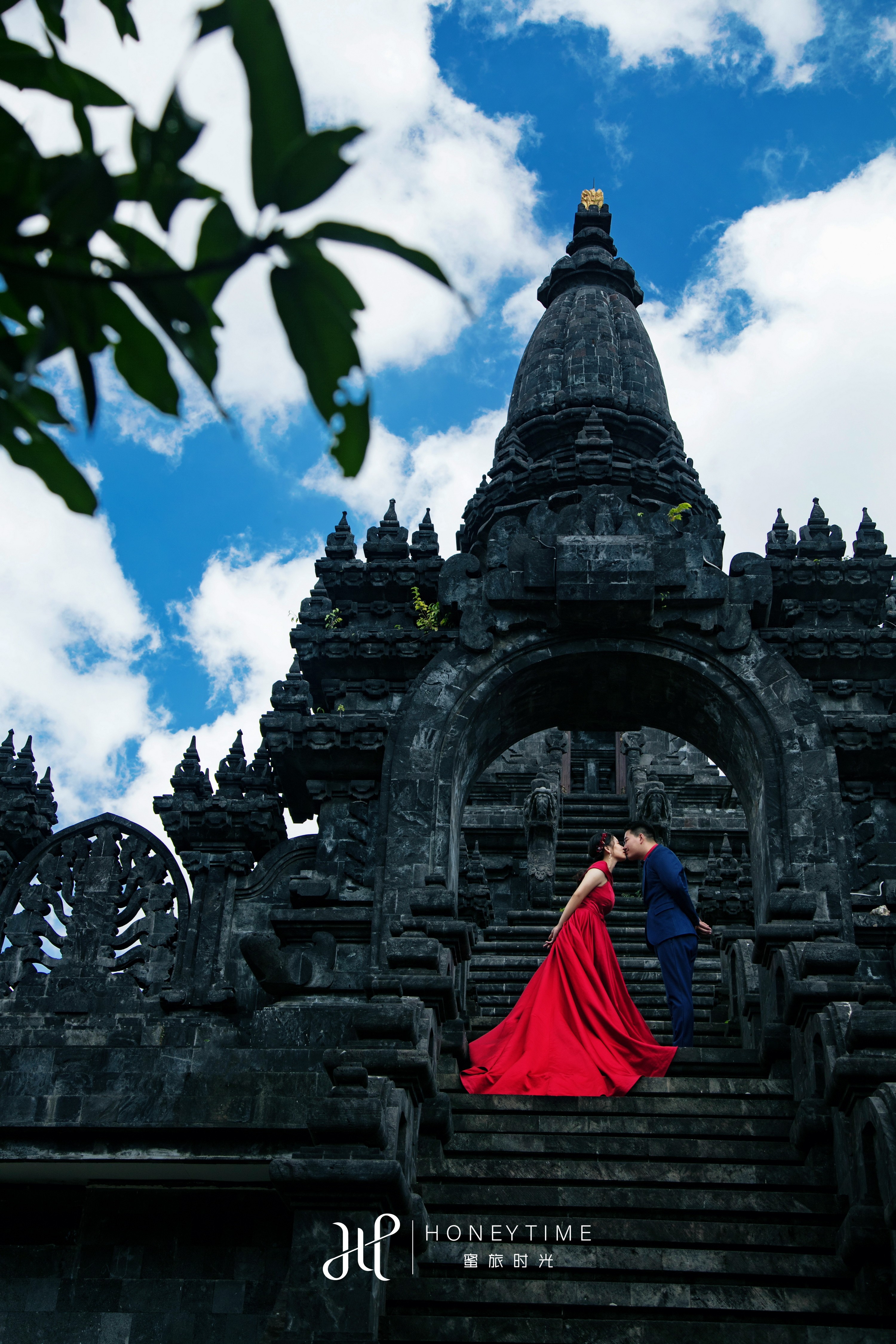 L&L( 巴厘岛高尔夫悬崖海景婚礼+婚纱照)