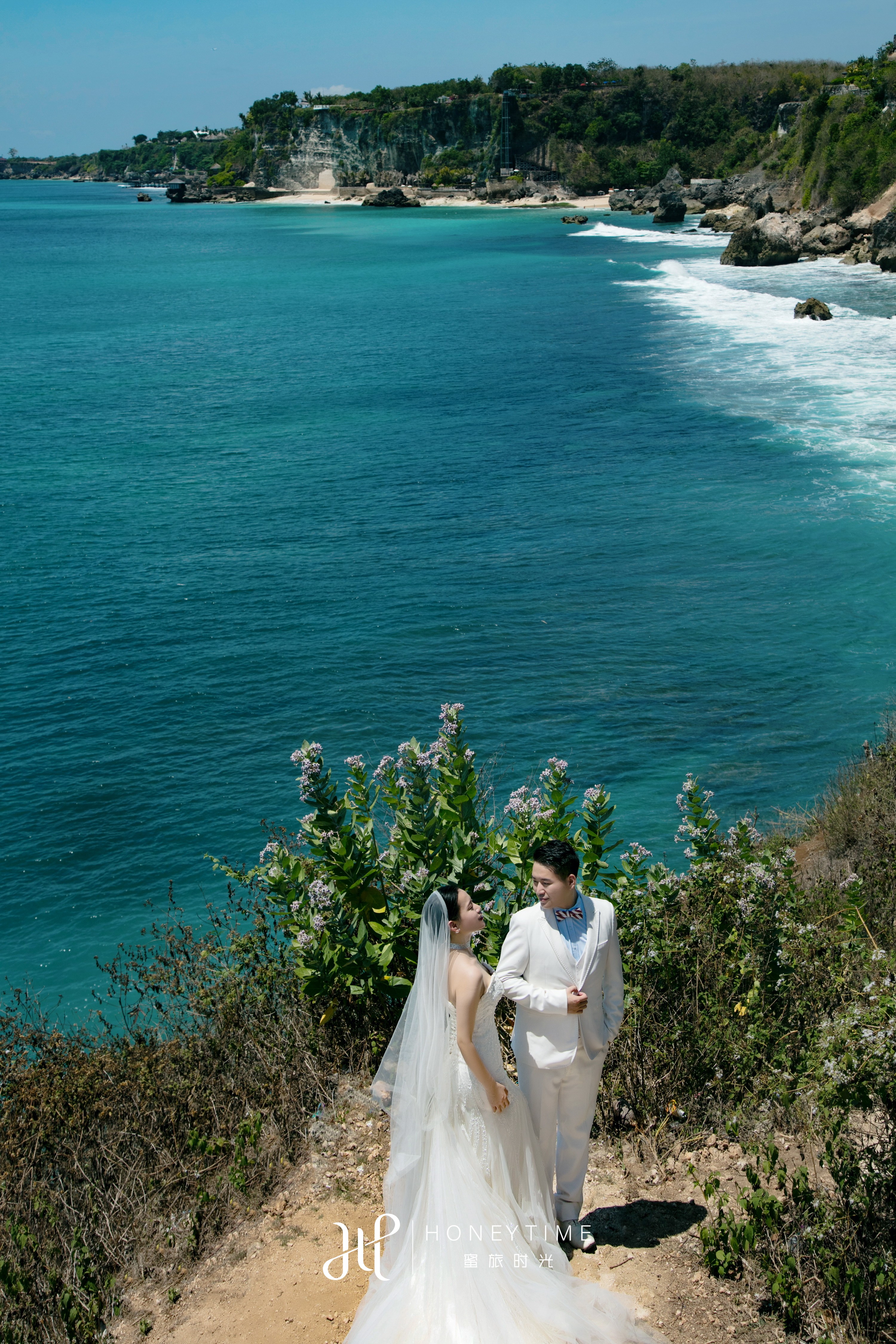L&L( 巴厘岛高尔夫悬崖海景婚礼+婚纱照)