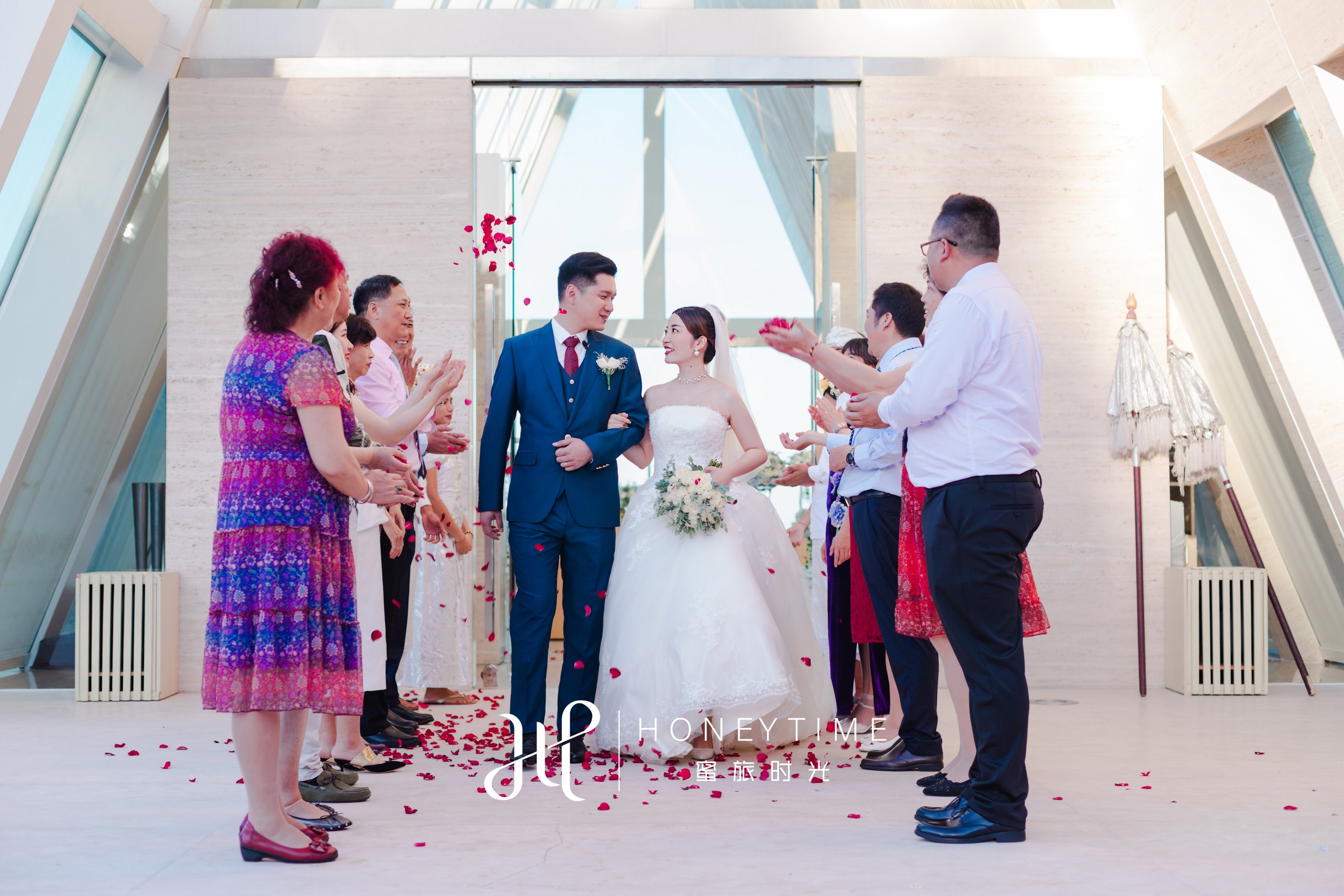 T&L(巴厘岛港丽教堂婚礼+婚纱照)