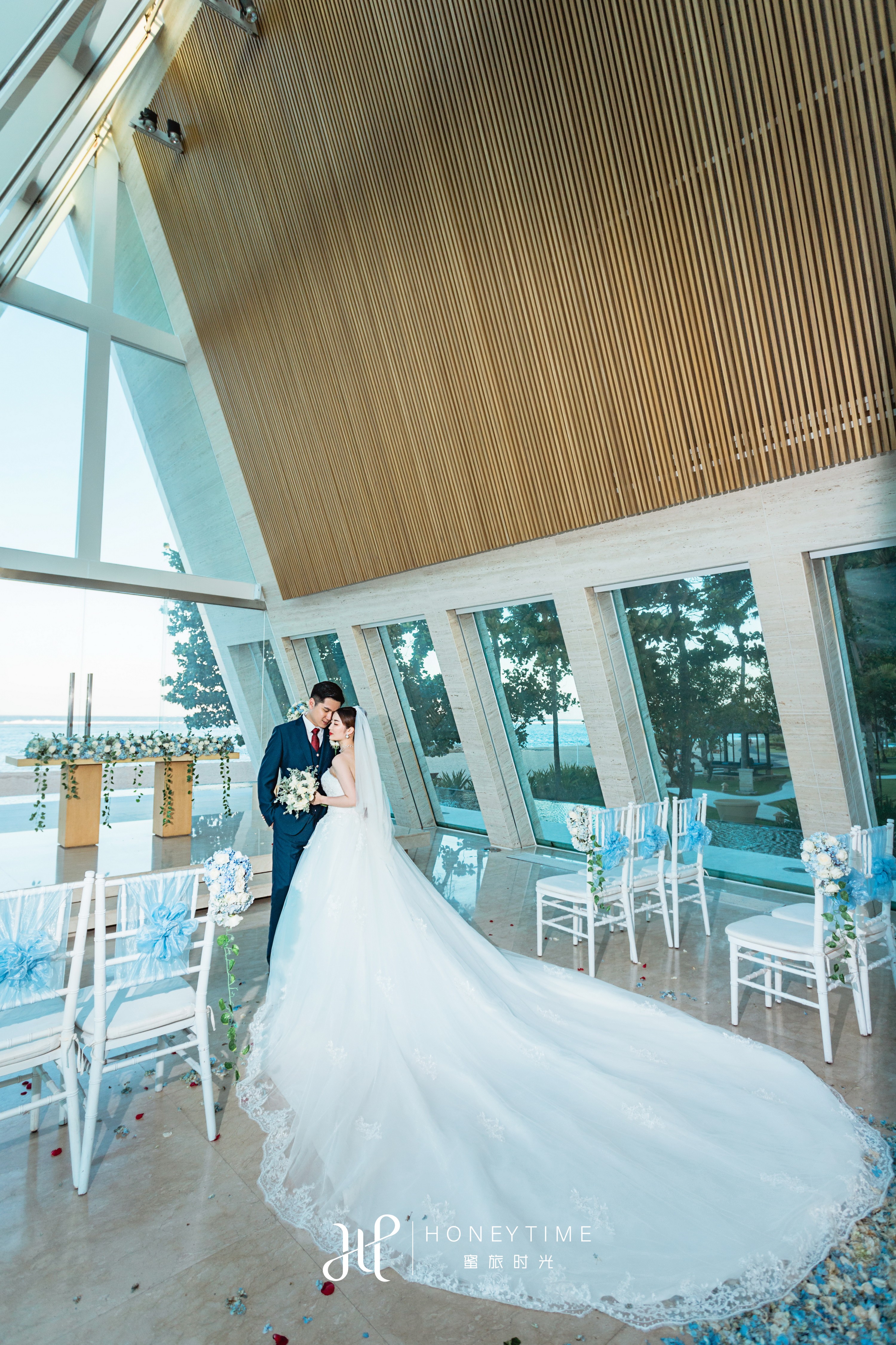 T&L(巴厘岛港丽教堂婚礼+婚纱照)