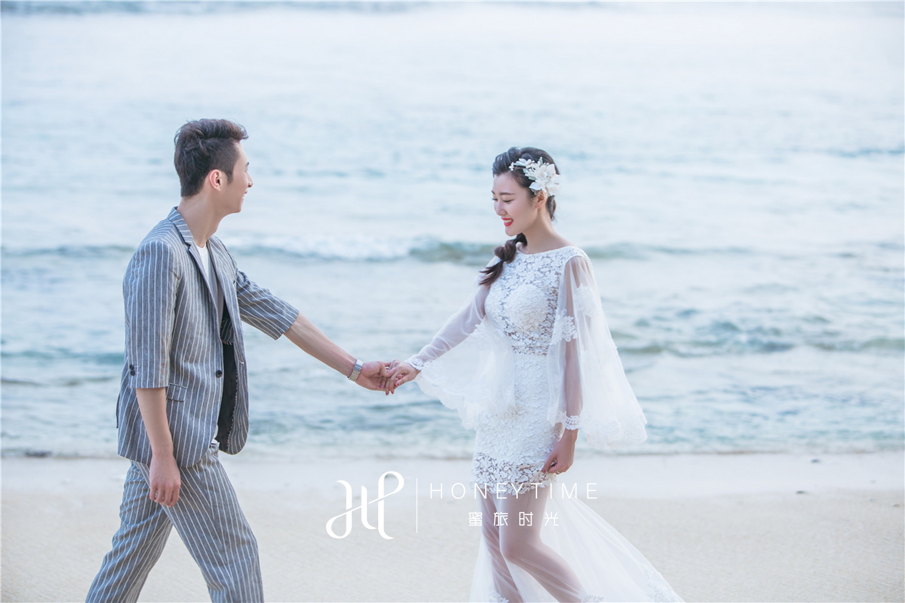 巴厘岛悬崖沙滩景