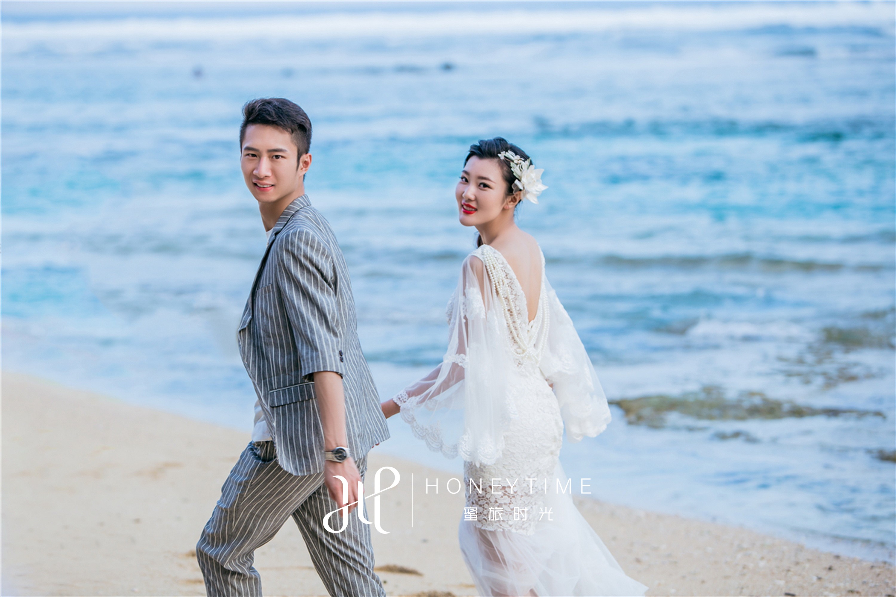 巴厘岛悬崖沙滩景