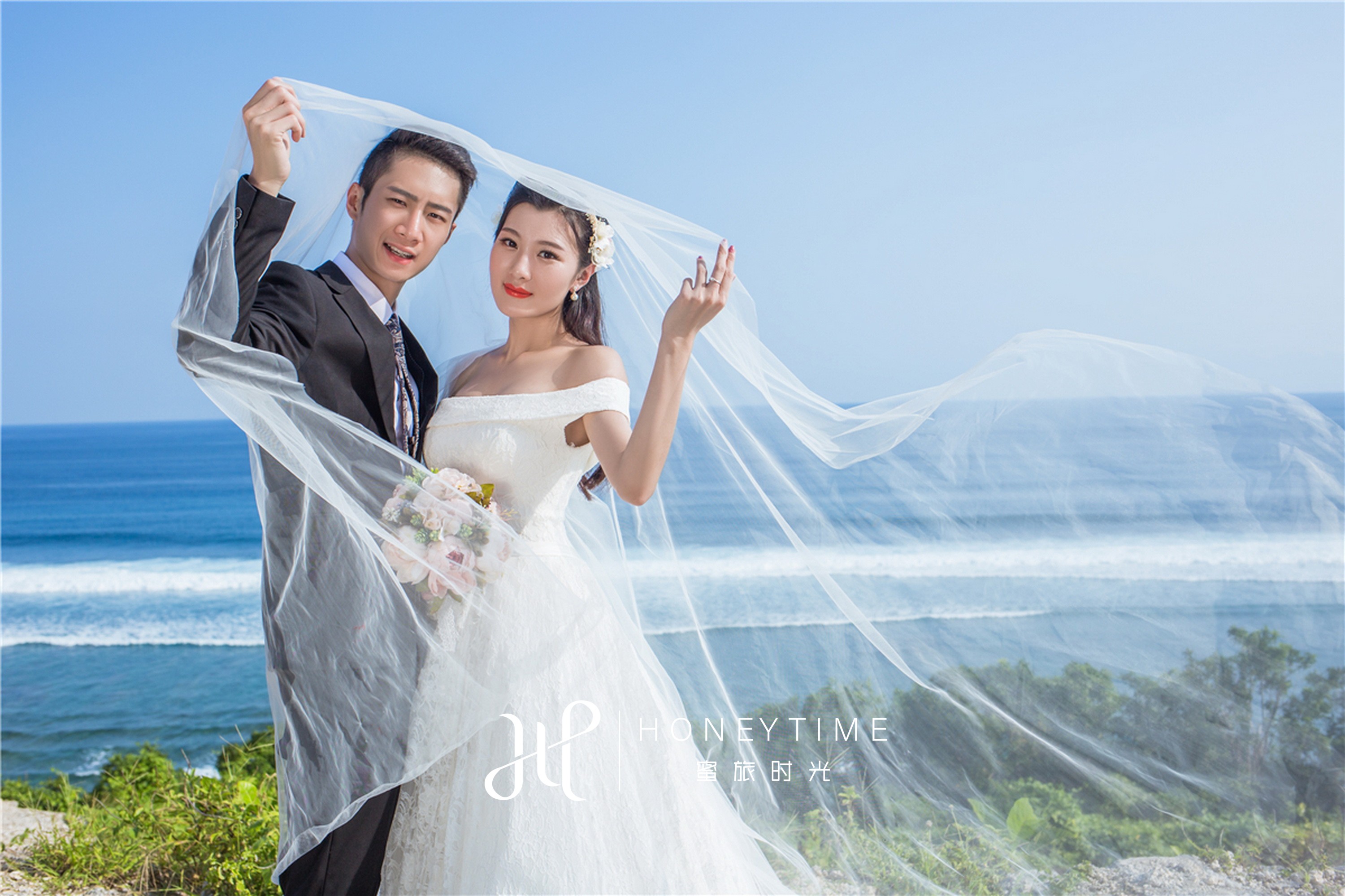 巴厘岛悬崖沙滩景