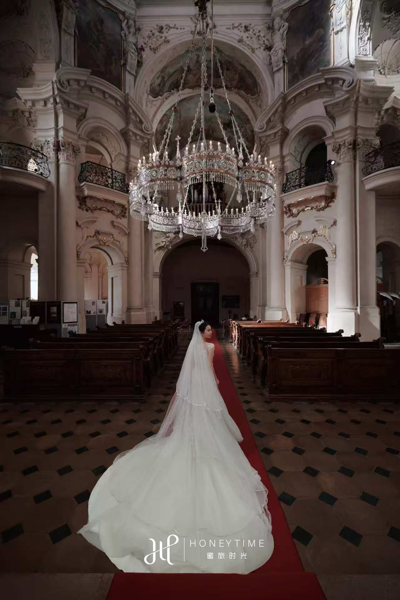 D&L(圣尼古拉斯教堂)