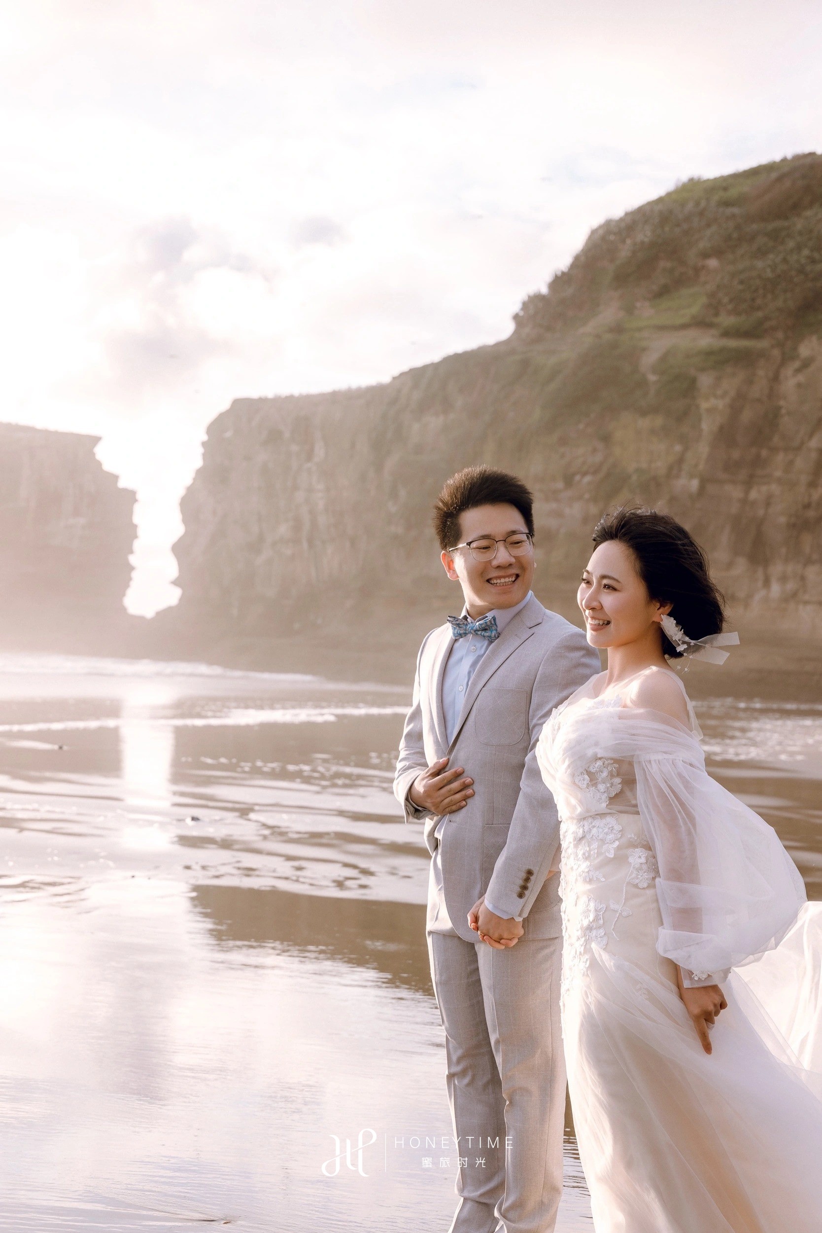 奥克兰乌岛黑沙滩