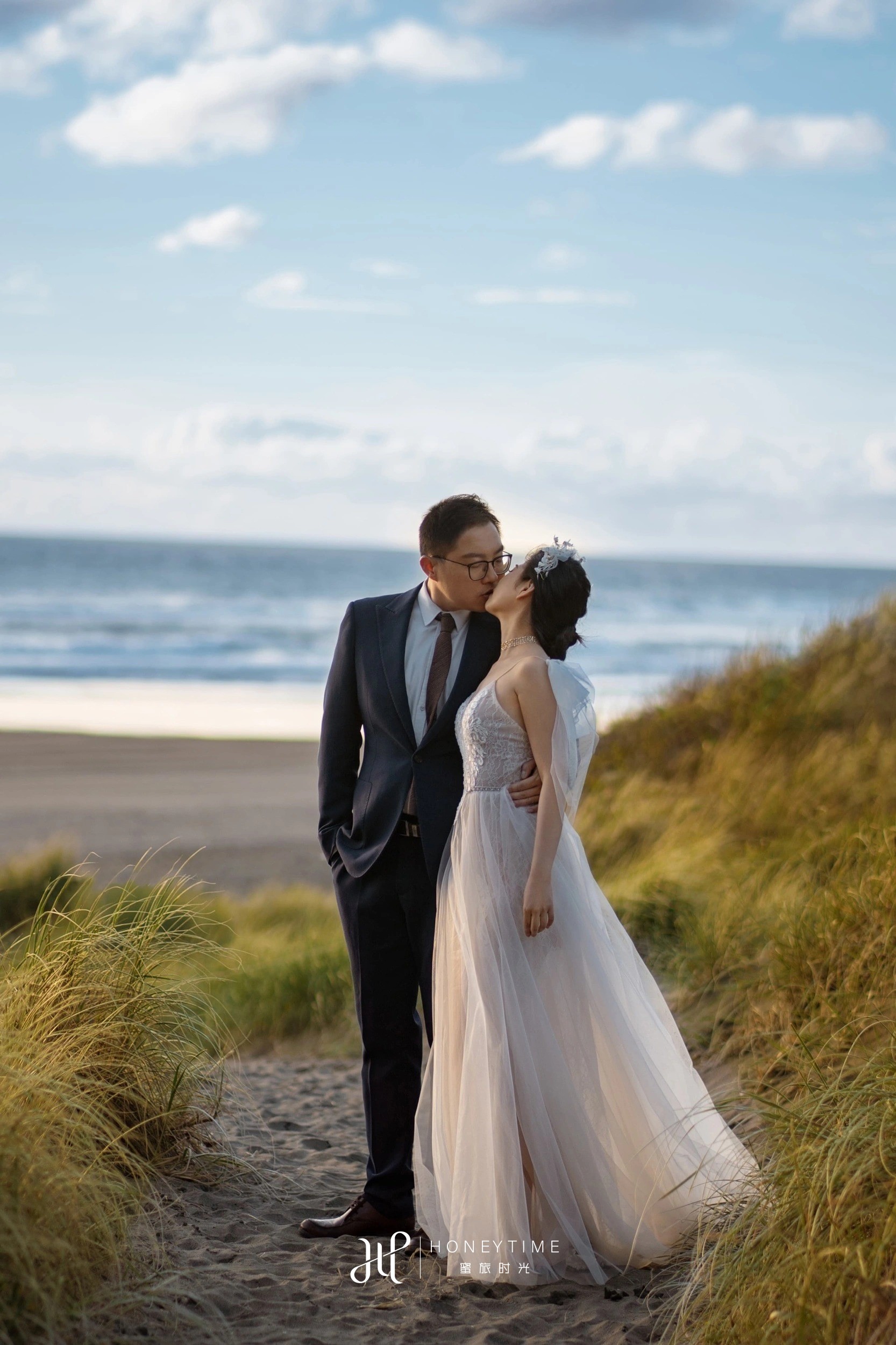 奥克兰乌岛黑沙滩