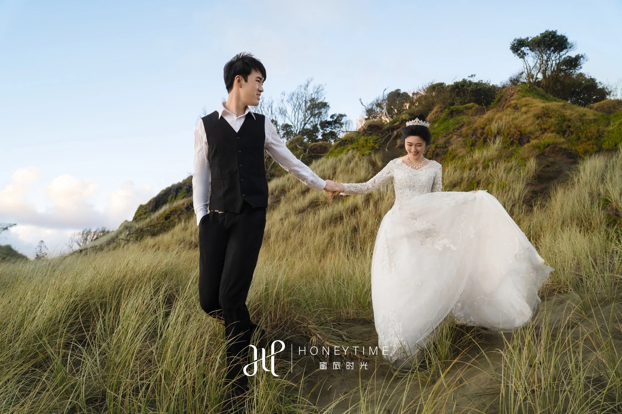 奥克兰乌岛黑沙滩