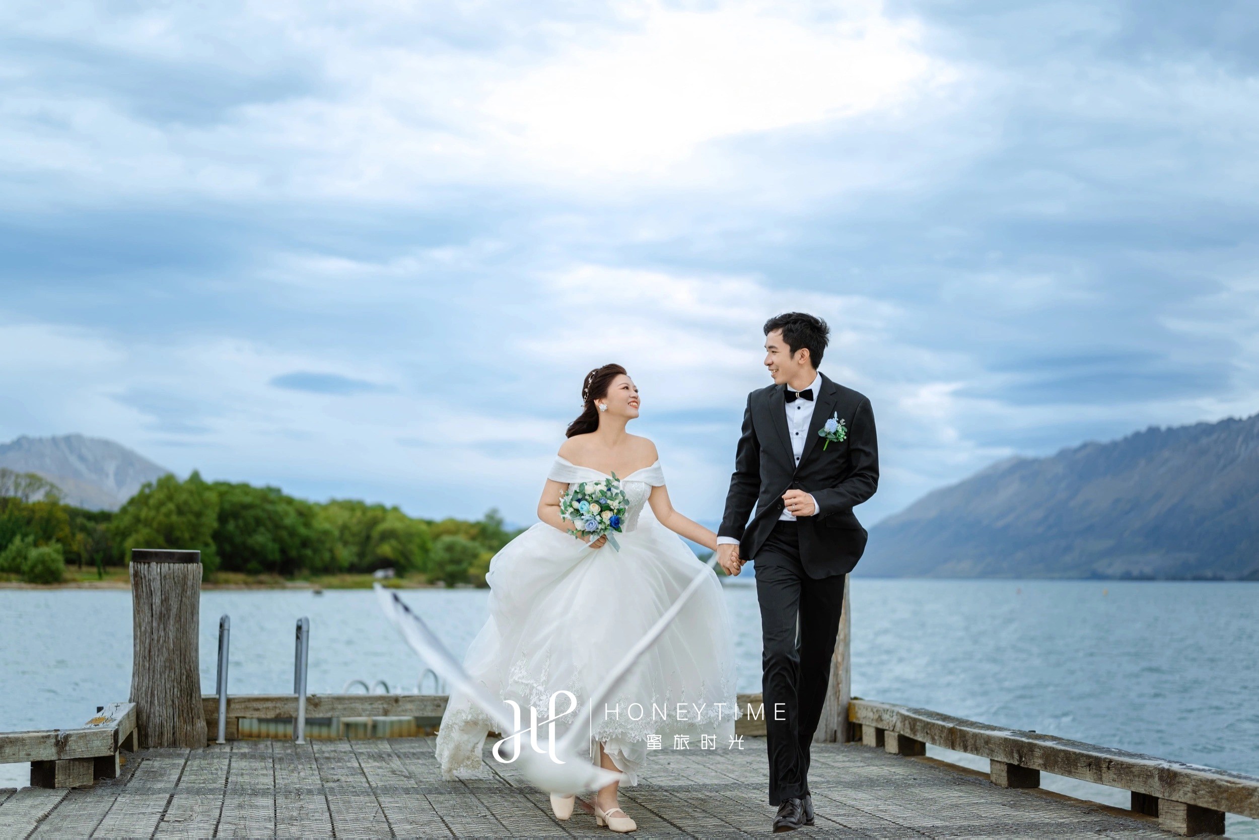 格林诺奇湖边与码头