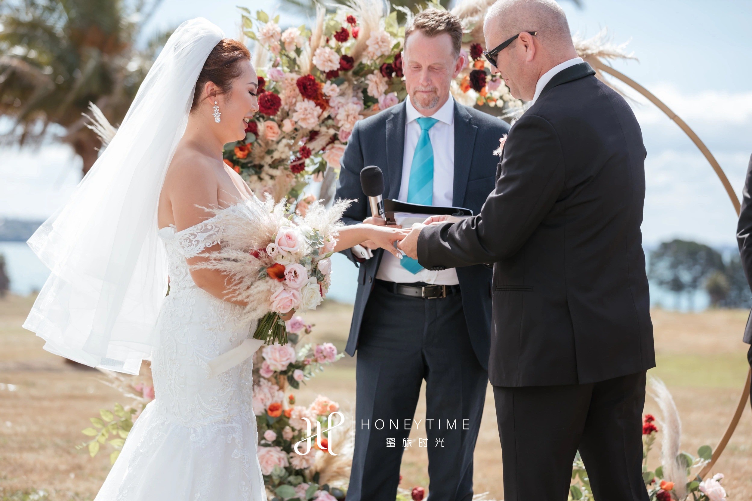 新西兰奥克兰海景高尔夫草坪婚礼(婚礼仪式)