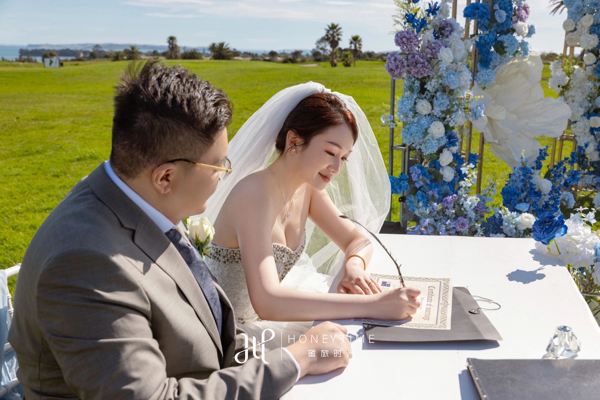 新西兰奥克兰海景高尔夫草坪婚礼(婚礼仪式)