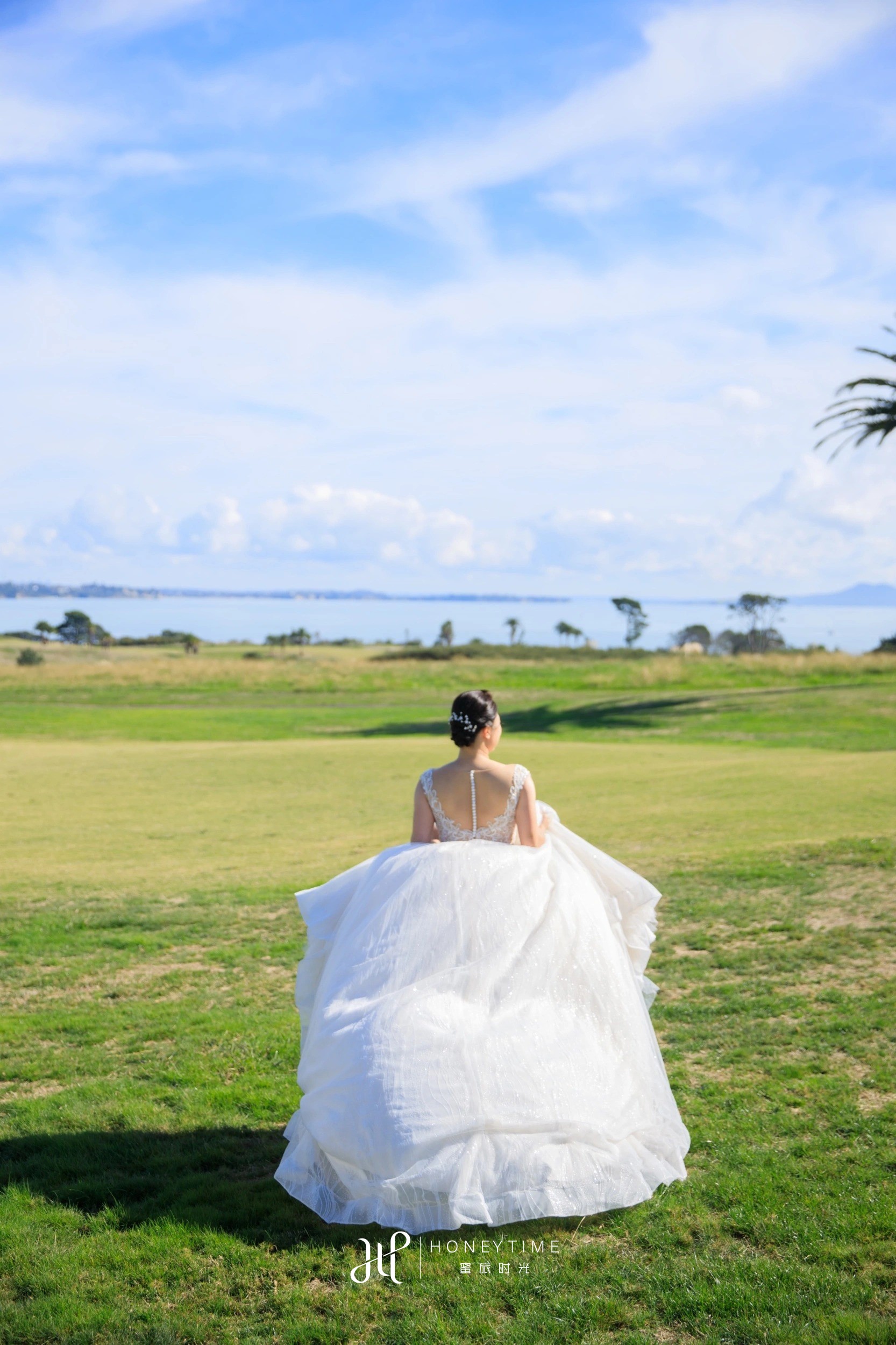 新西兰奥克兰海景高尔夫草坪婚礼(外景拍摄)