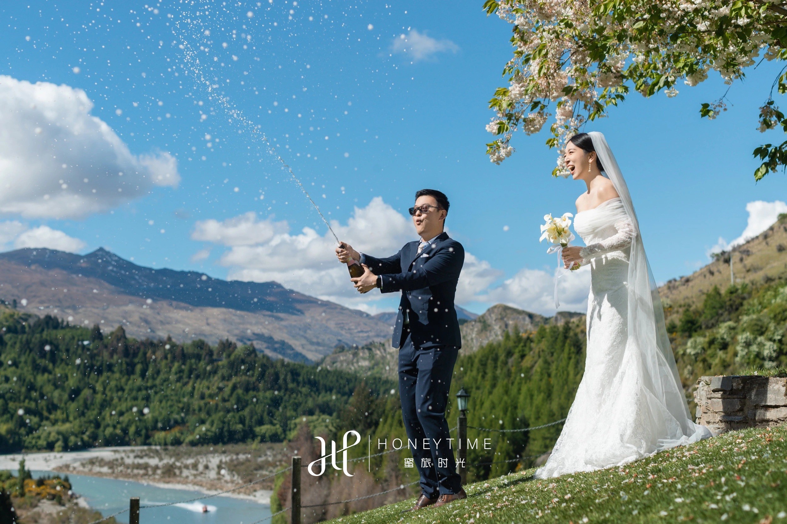 皇后镇峡谷婚礼(婚礼仪式)