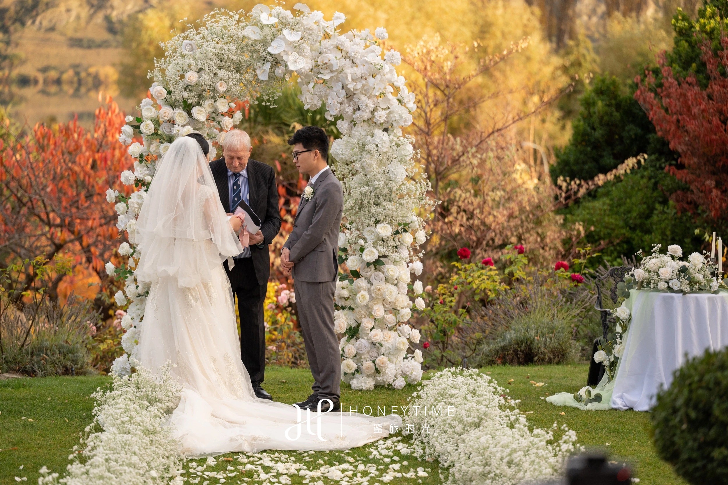 皇后镇庄园户外婚礼(婚礼仪式)