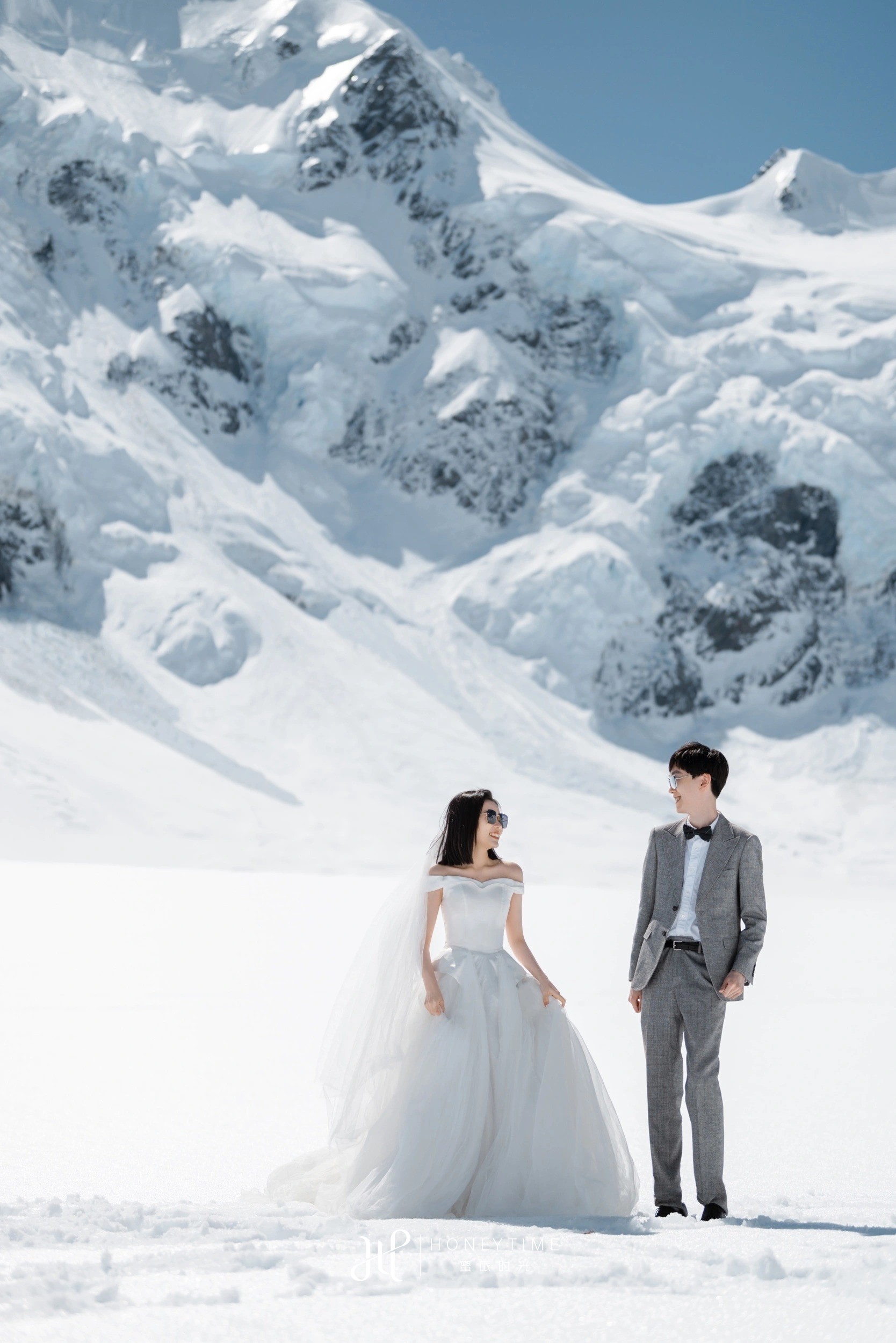 库克雪山直升机婚礼(婚礼仪式)