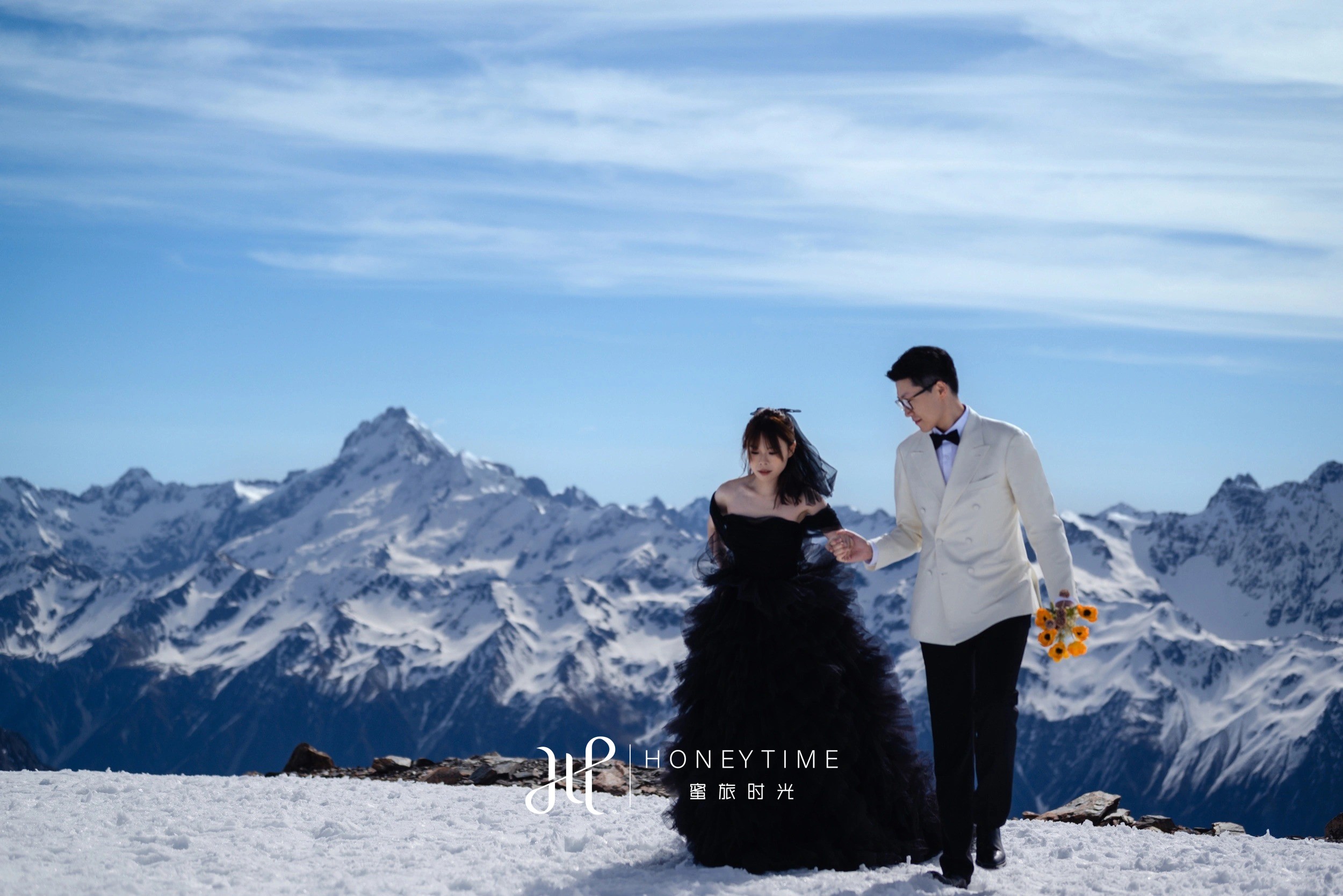 库克雪山直升机婚礼(婚礼仪式)