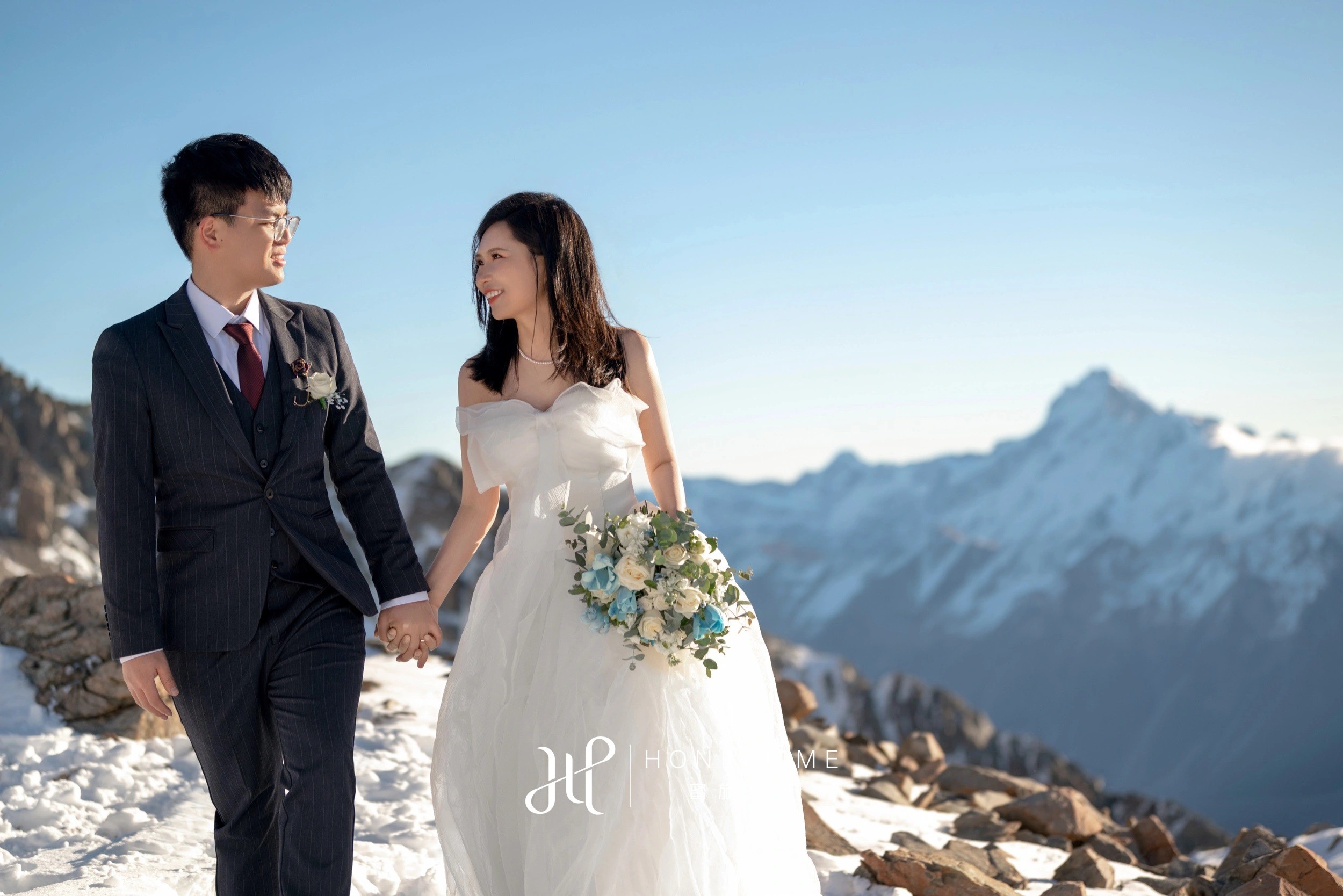 库克雪山直升机婚礼(婚礼仪式)