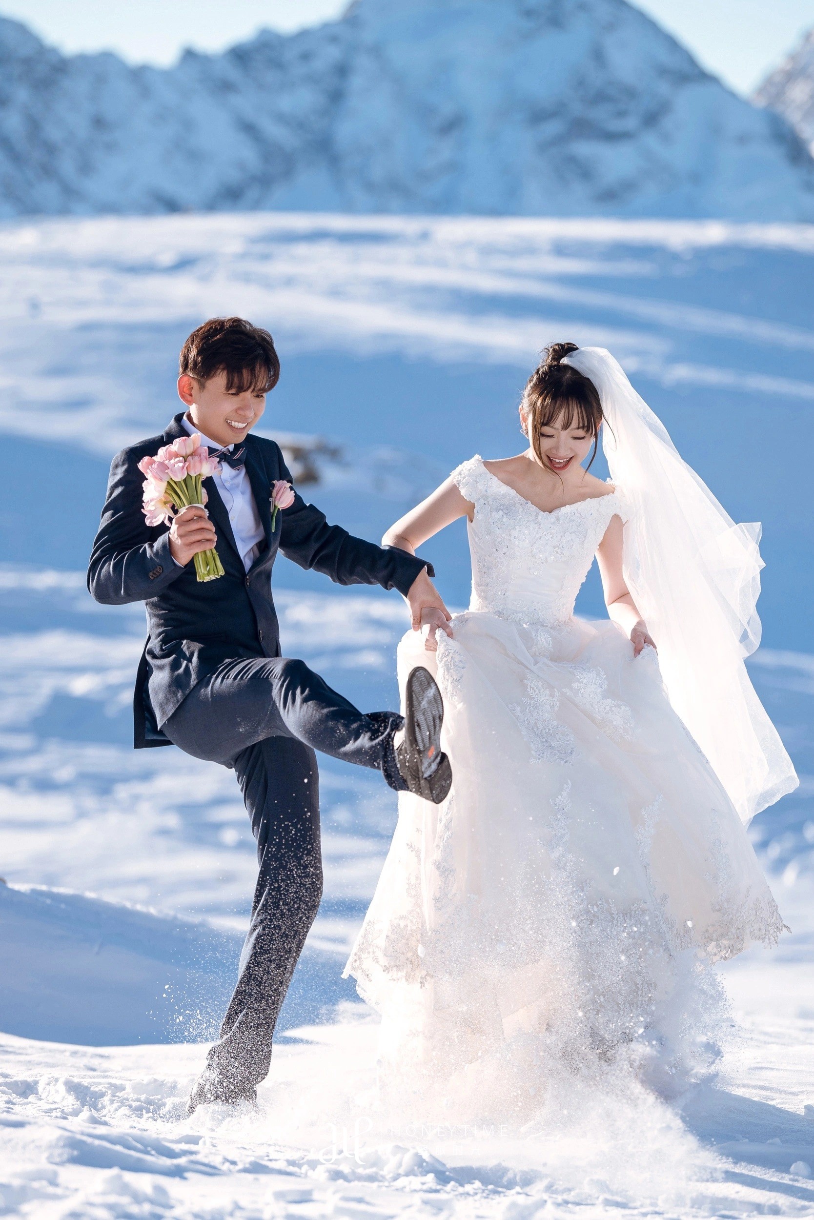 库克雪山直升机婚礼(婚礼仪式)