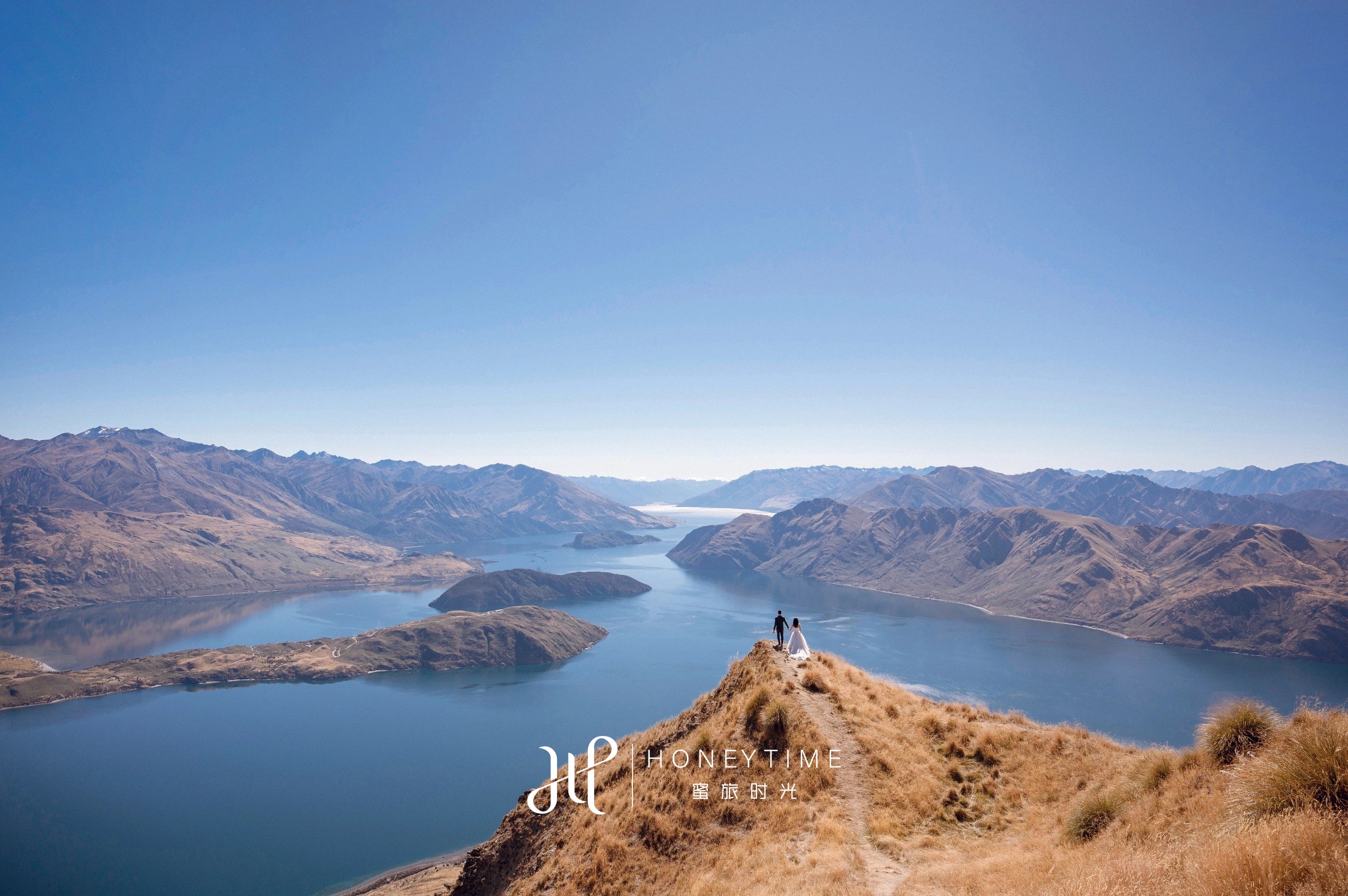 瓦纳卡山顶直升机婚礼(婚礼仪式)