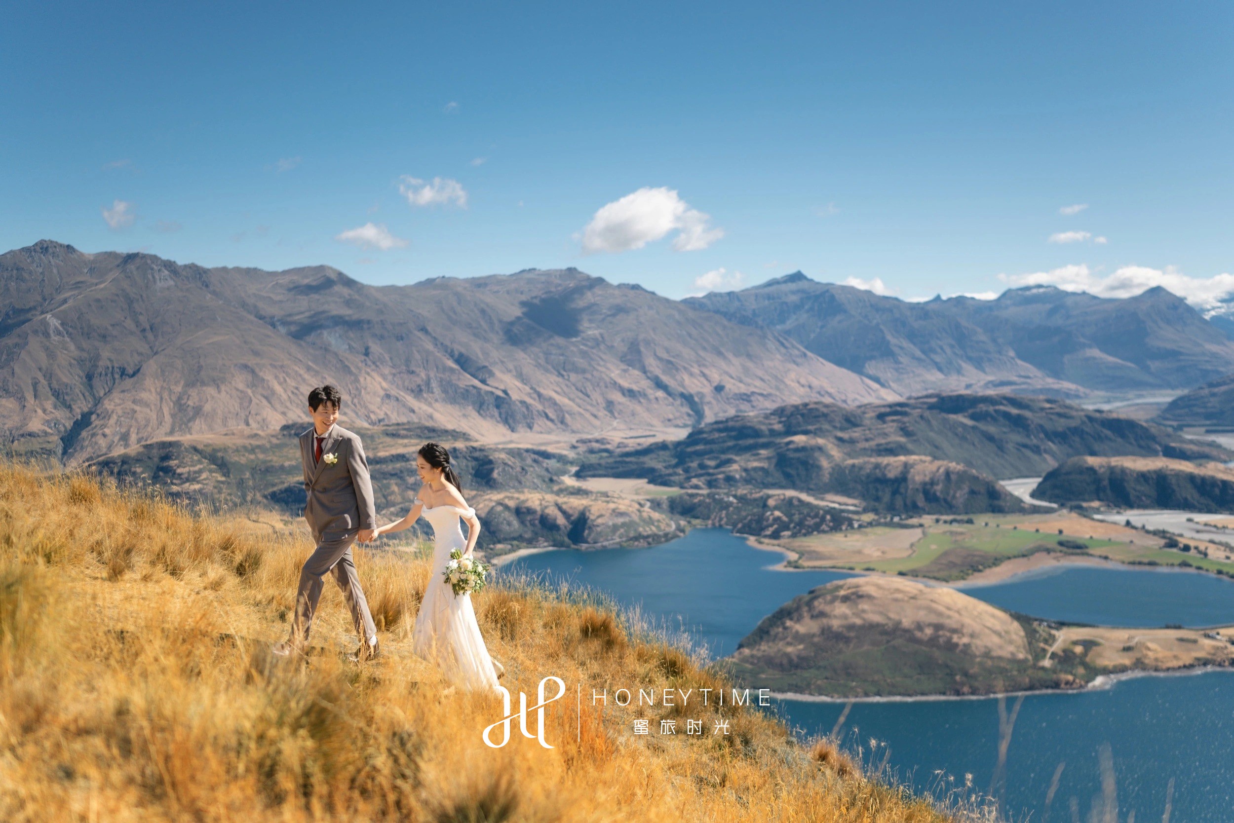 瓦纳卡山顶直升机婚礼(婚礼仪式)