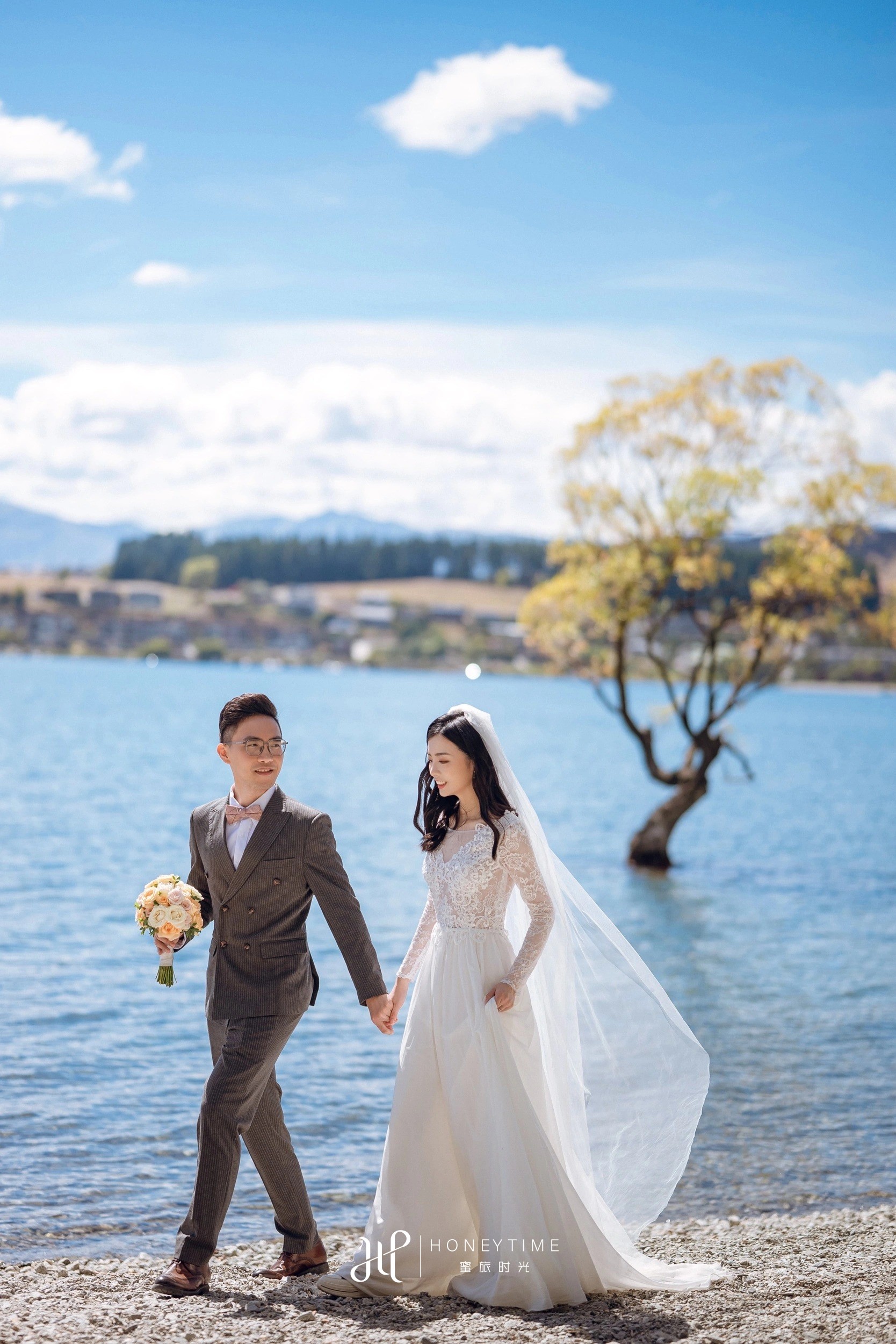 瓦纳卡山顶直升机婚礼(外景拍摄)